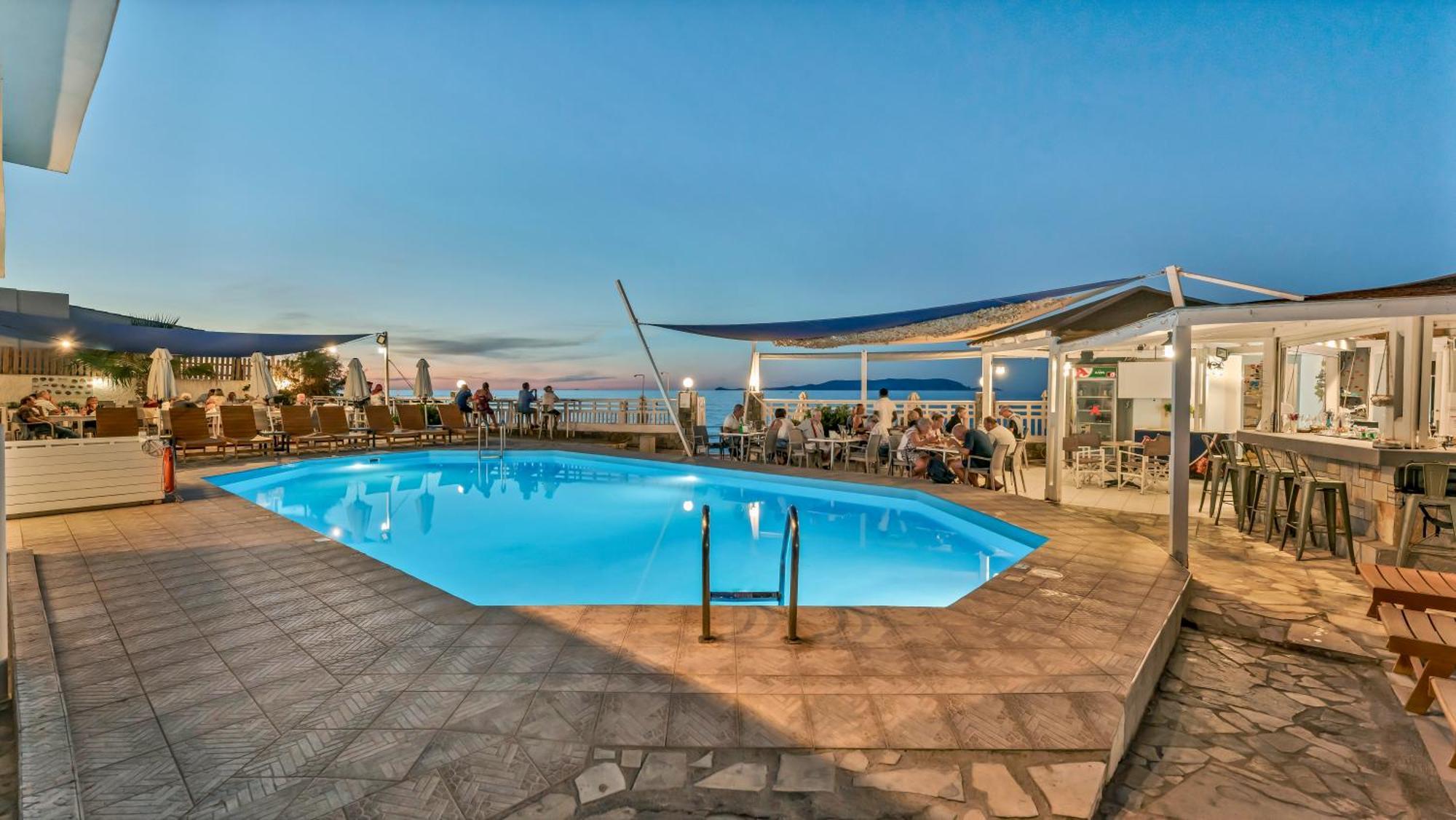 Sunset Beach Hotel Kokkini Hani Dış mekan fotoğraf